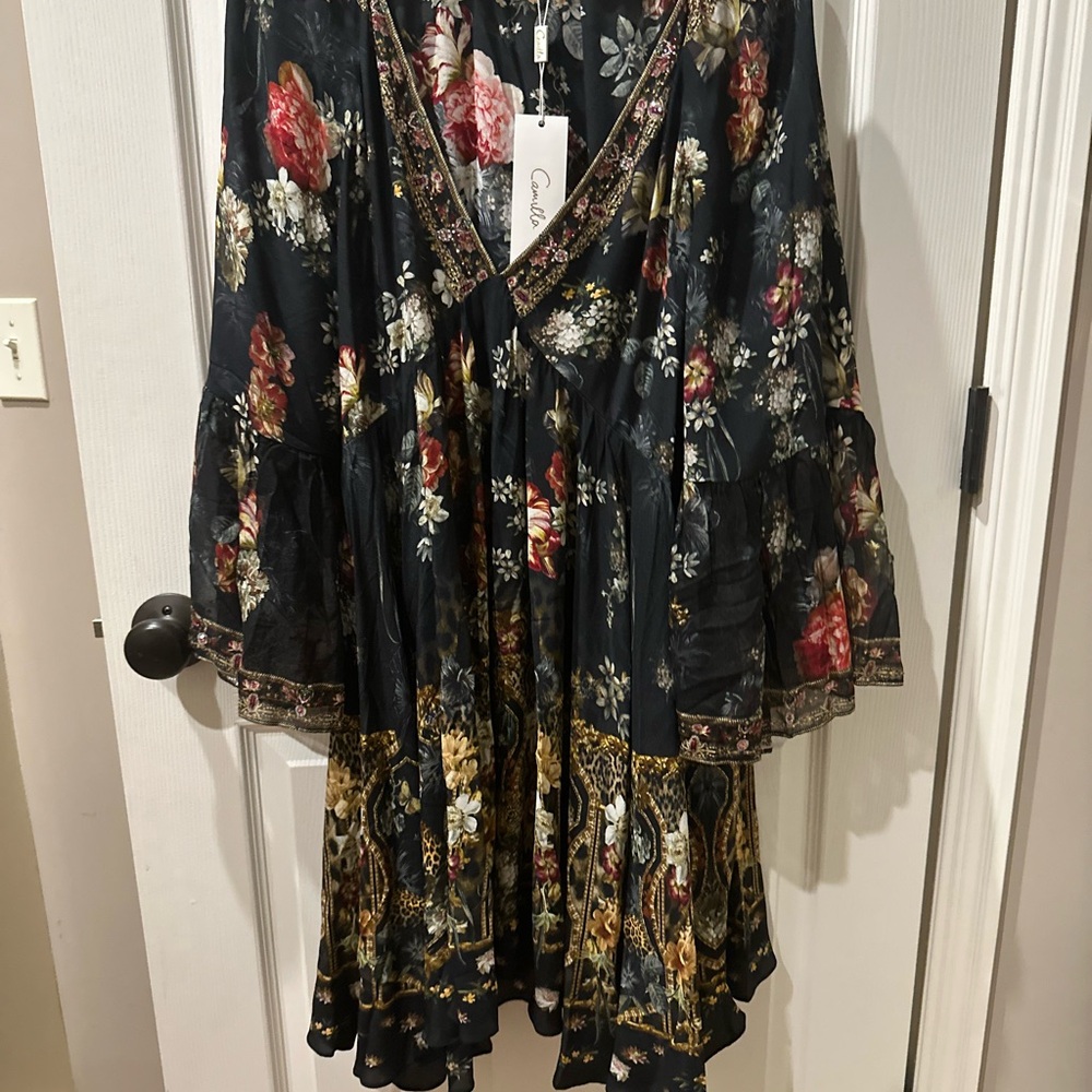 Chic Floral Patterned Dress